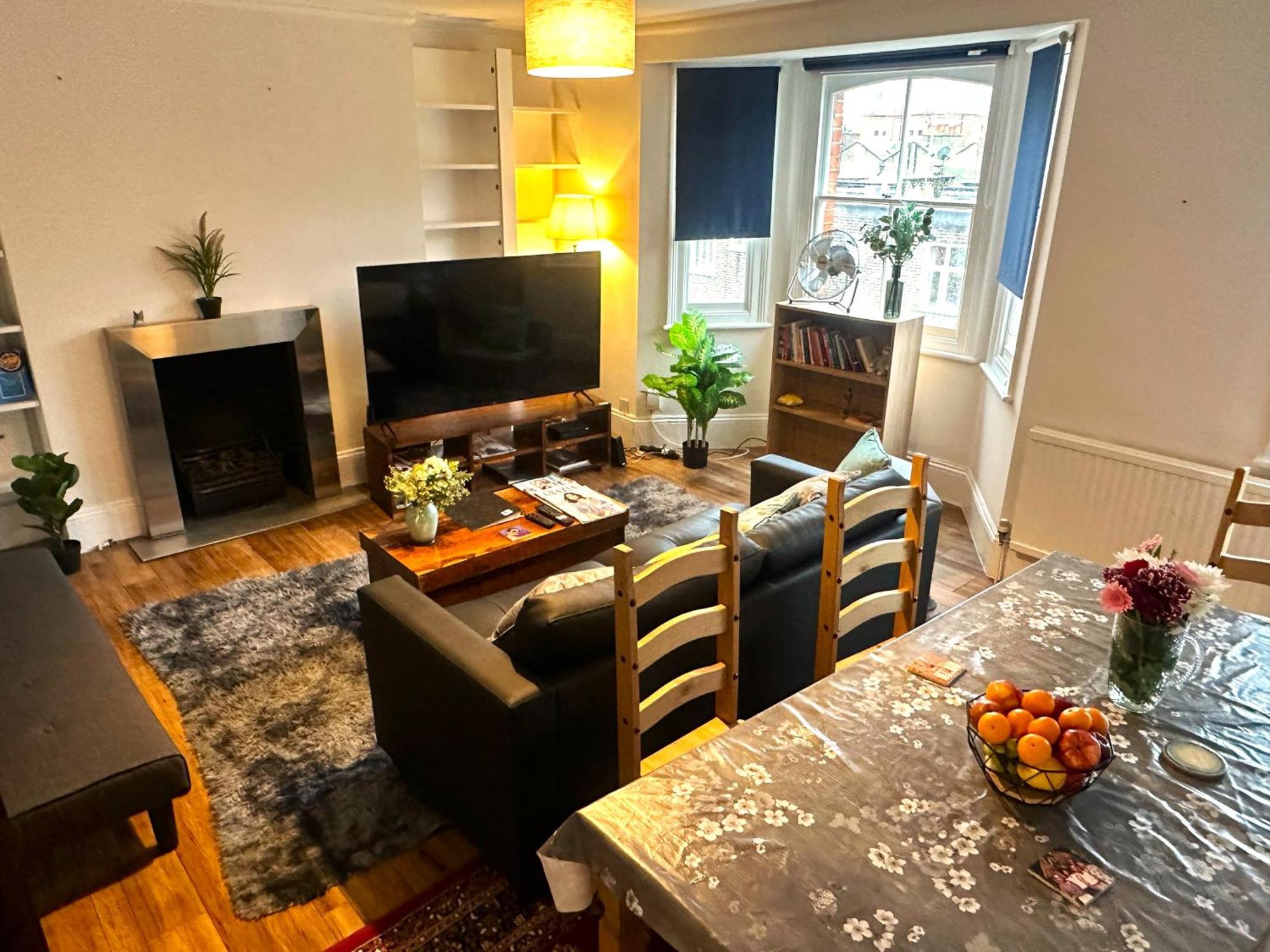 Delightful By Kensington & Chelsea Desirable Locations W8 Sw Apartament