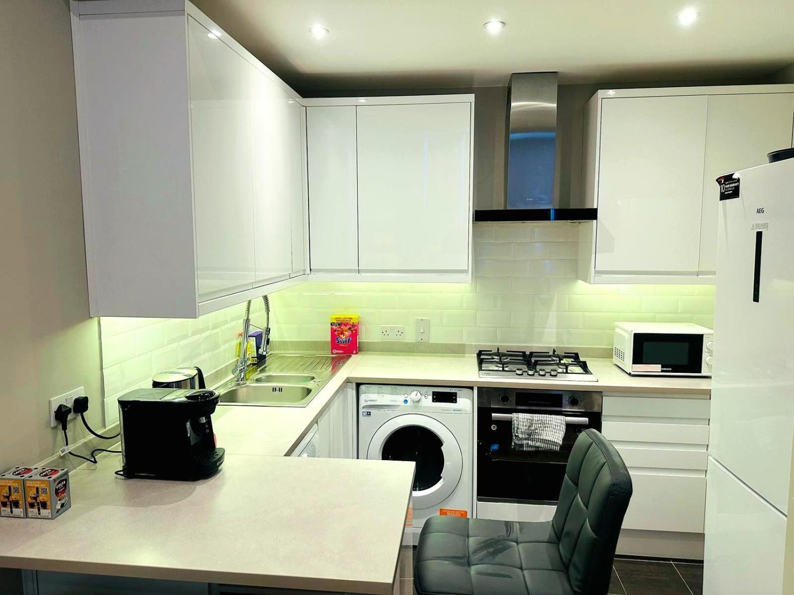 Delightful By Kensington & Chelsea Desirable Locations W8 Sw * Londra